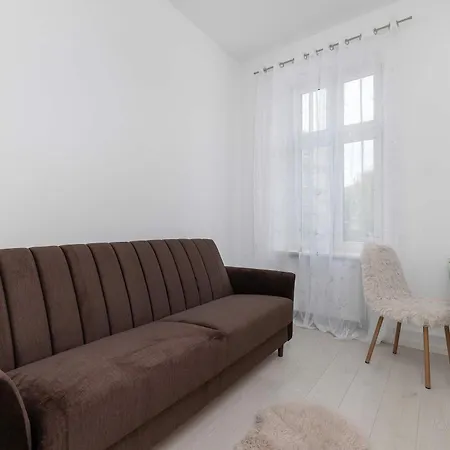 Apartmán Przytulny Z Dwiema Sypialniami Blisko Centrum By Renters